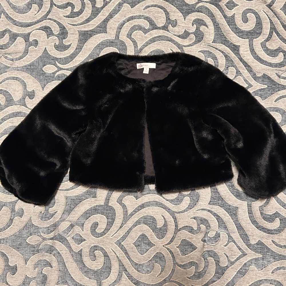 GB Girls Black Faux Fur Cape with Plush Texture